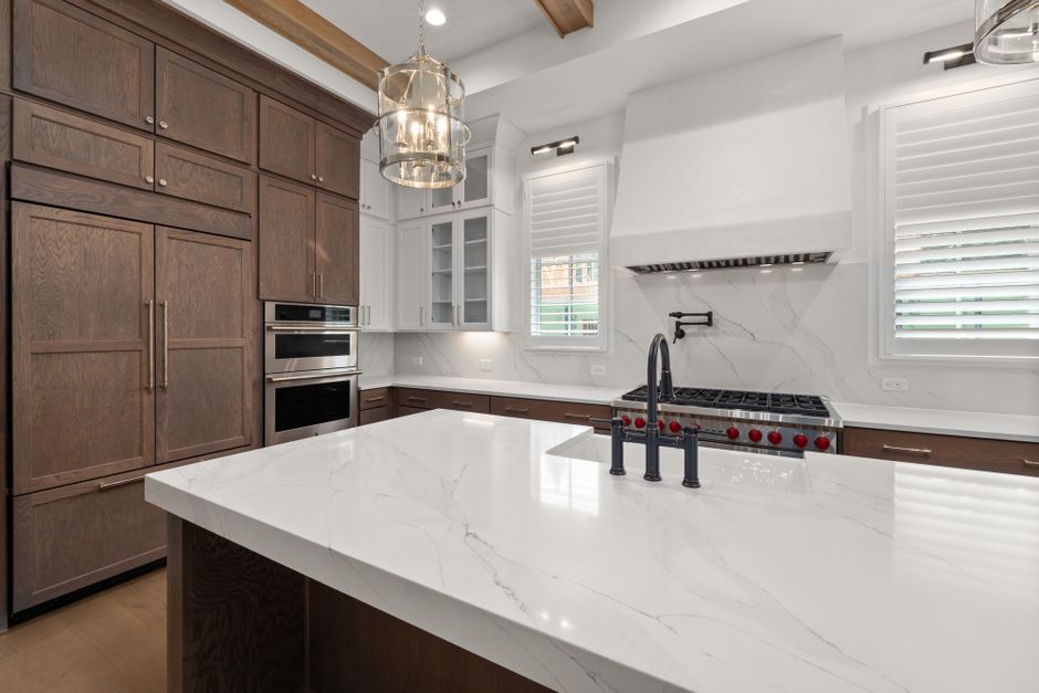 Marble kitchen island countertop
